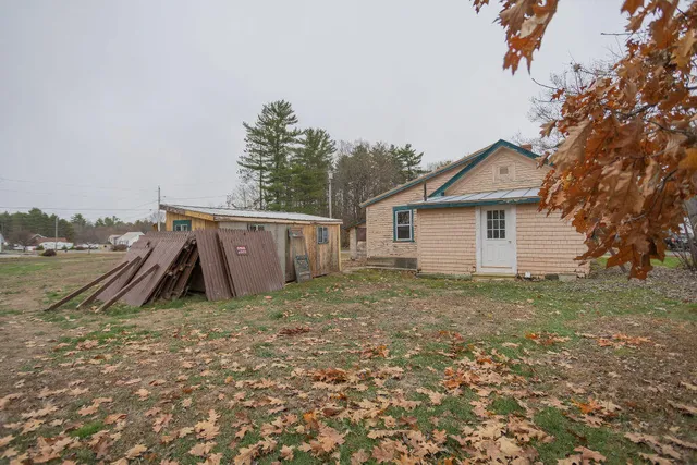 $109,000 | 6 Myrtle Street, Madison, ME 04950