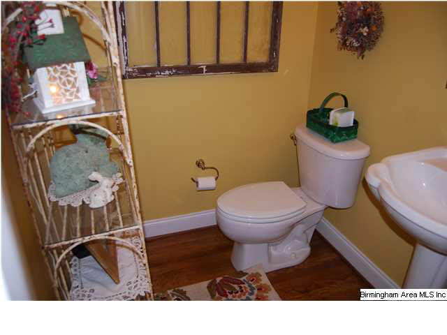 1536 Rochester Road Jacksonville, AL 36265 - Photo 11 of 32 Gallery Image 11