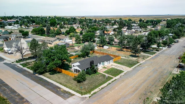 $390,000 | 425 G Avenue, Limon, CO 80828