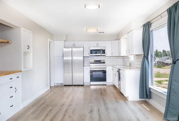 $390,000 | 425 G Avenue, Limon, CO 80828