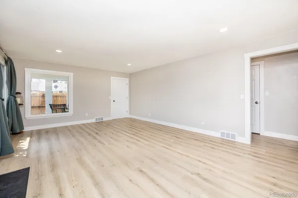 $390,000 | 425 G Avenue, Limon, CO 80828