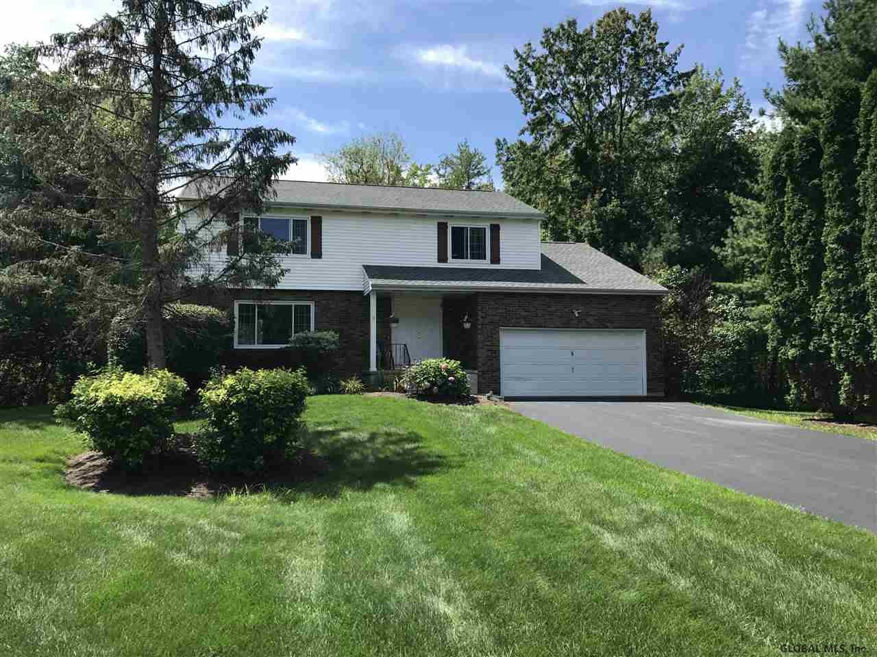 5 Ritannie Court Colonie, NY 12110 - Photo 1 of 25 Photo 1