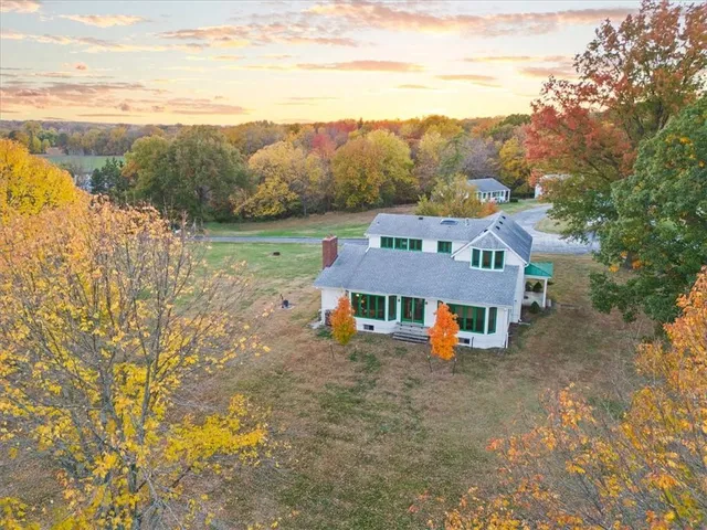 $2,750,000 | 5947 West 167th Street, Stilwell, KS 66085