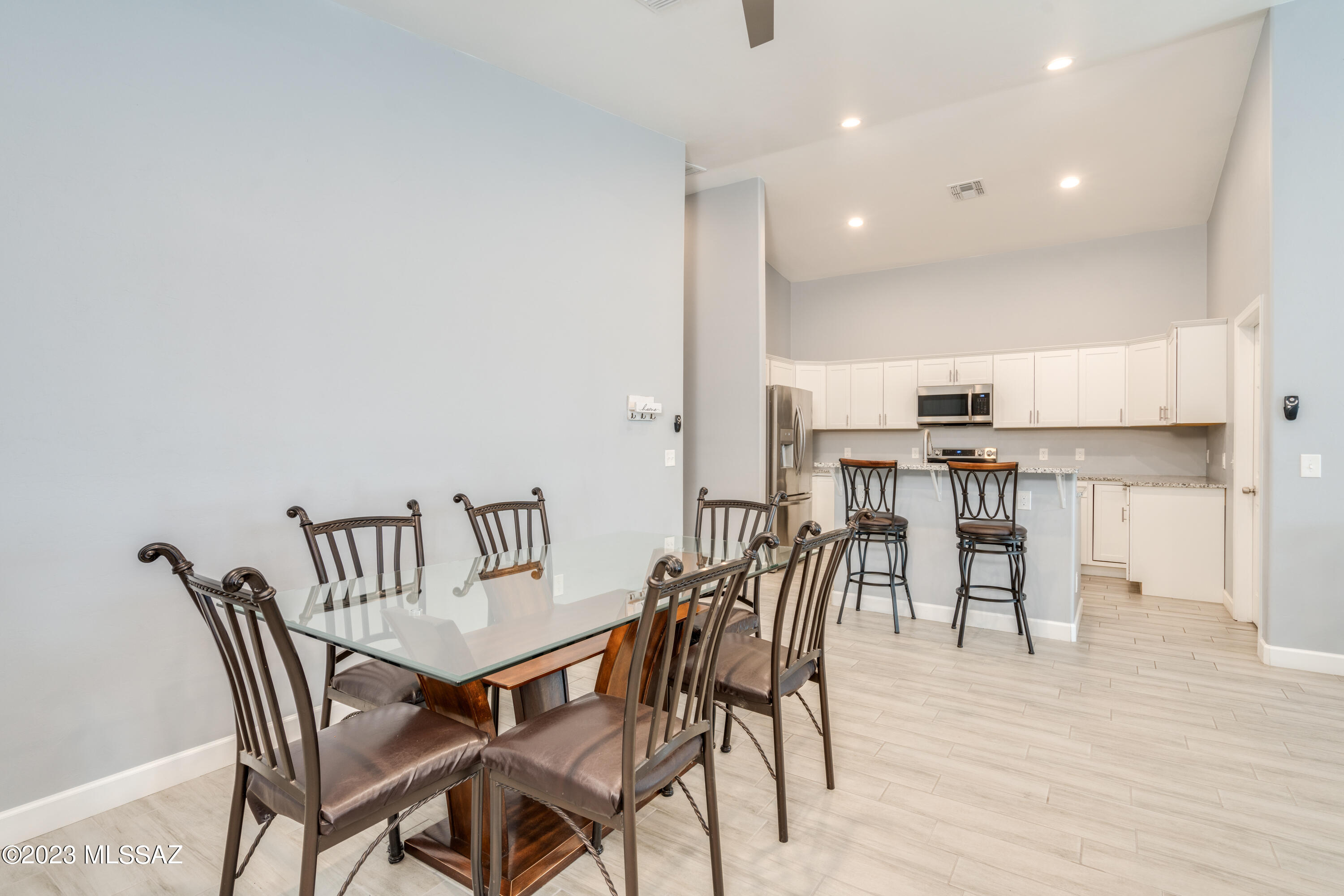 107 West 27th Street Tucson, AZ 85713 - Photo 3 of 16