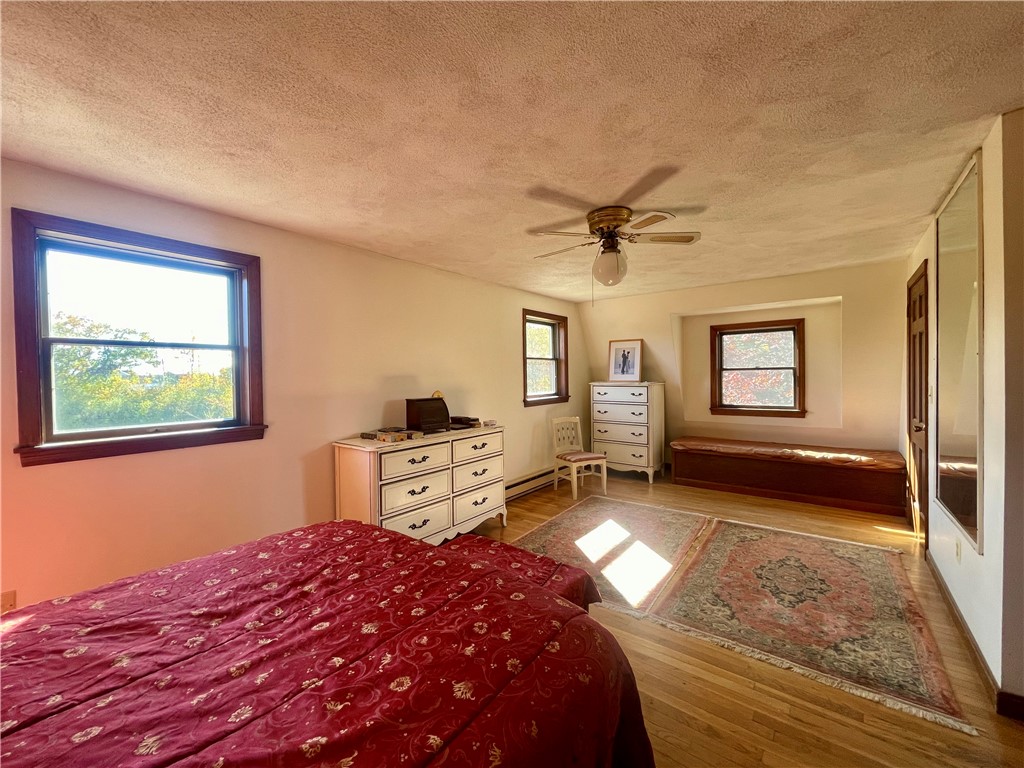 963 Seven Mile Road Cranston, RI 02831 - Photo 19 of 28
