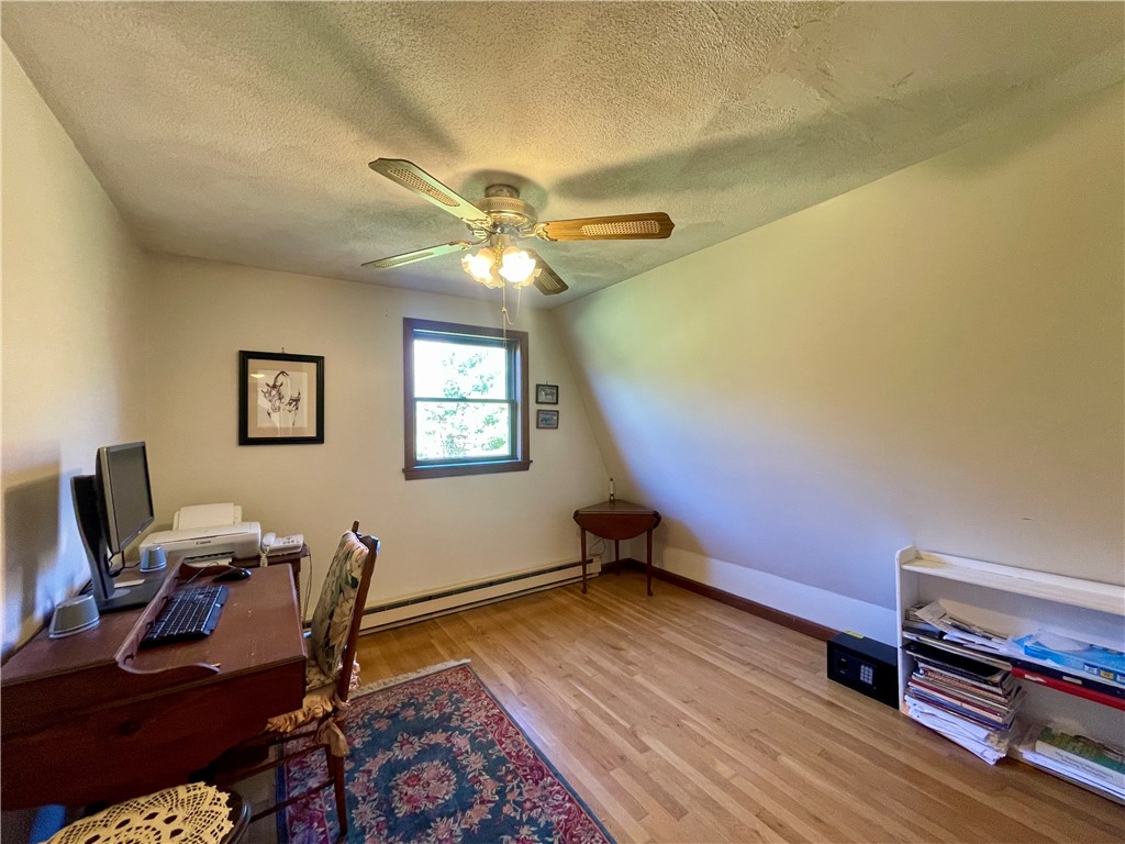 963 Seven Mile Road Cranston, RI 02831 - Photo 21 of 28