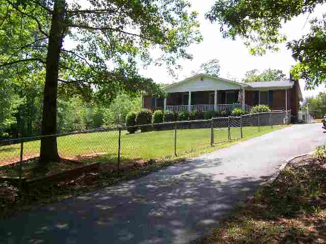 213 Fraley Drive Inman, SC 29349 - Photo 1 of 5