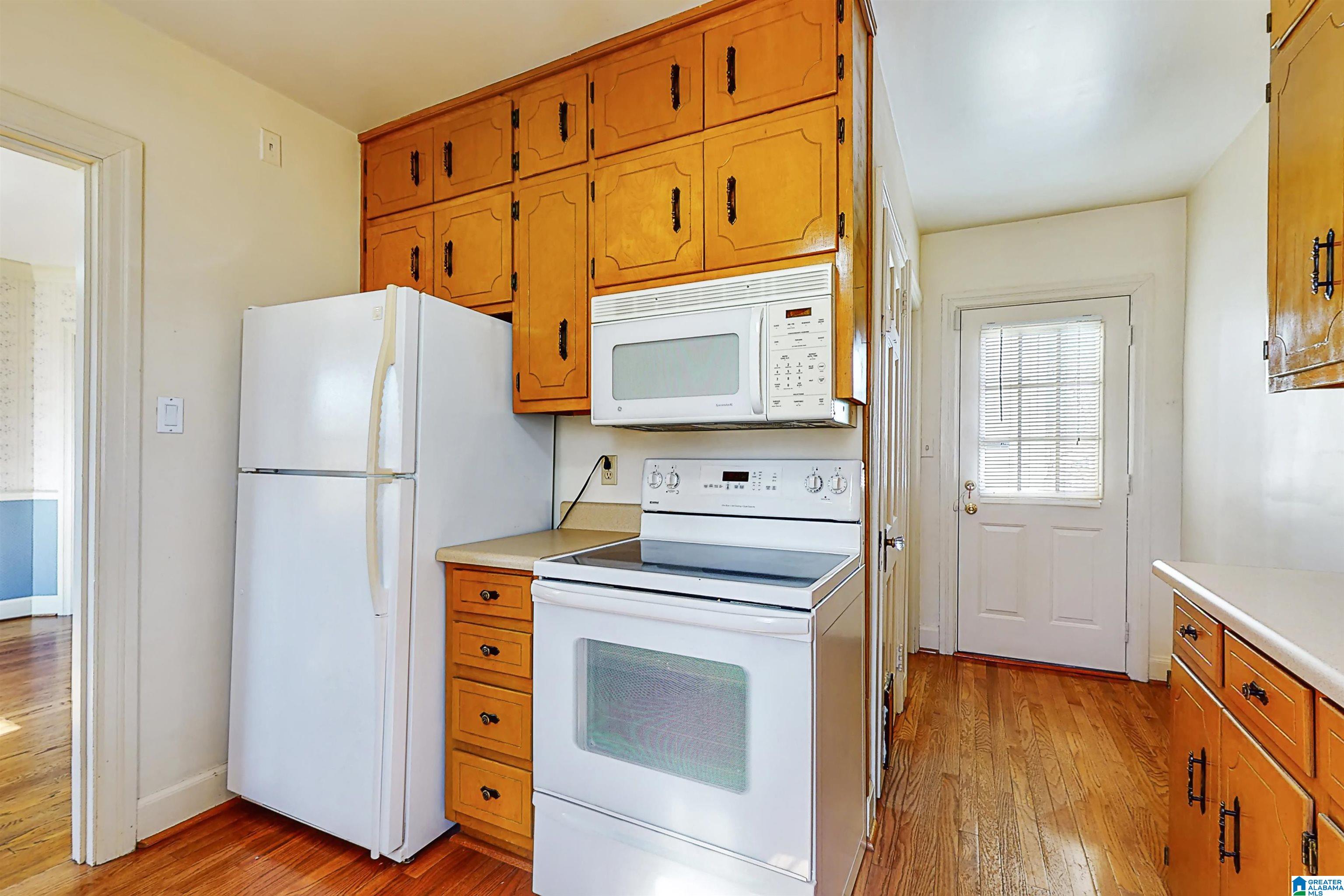 1848 Lancaster Road Birmingham, AL 35209 - Photo 12 of 28 Gallery Image 12