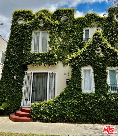 $1,750 | 936 South Berendo Street, Los Angeles, CA 90006