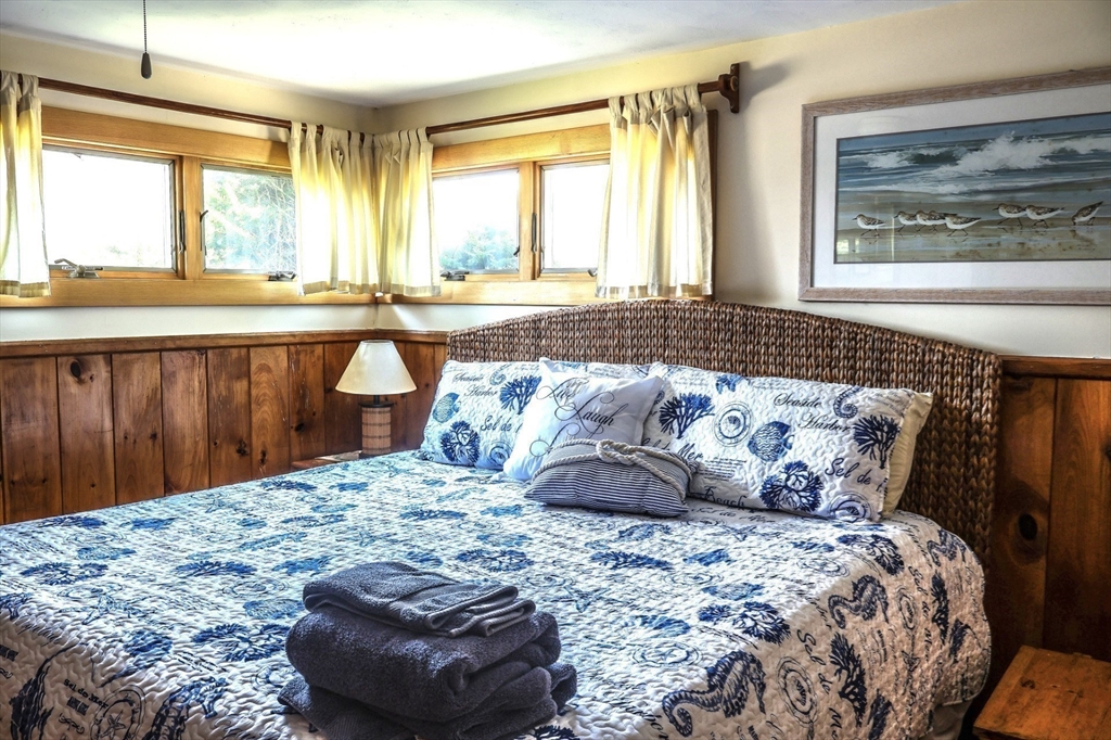20 Overlook Knoll Road Mashpee, MA 02649 - Photo 12 of 17 Gallery Image 12