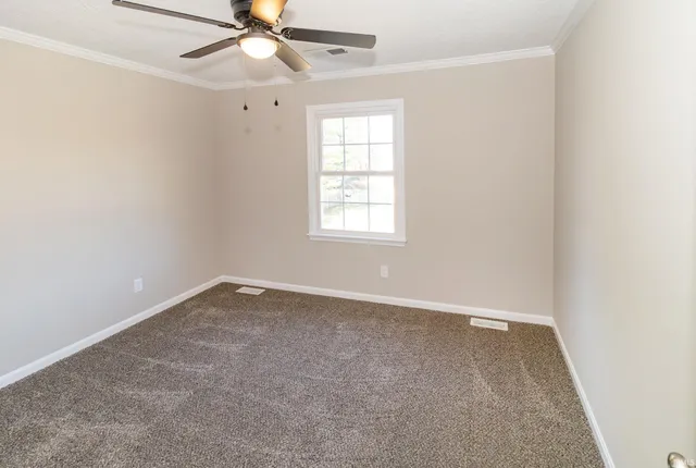 $389,777 | 6301 East Oak Street, Evansville, IN 47715