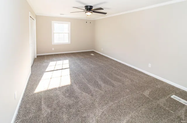 $389,777 | 6301 East Oak Street, Evansville, IN 47715