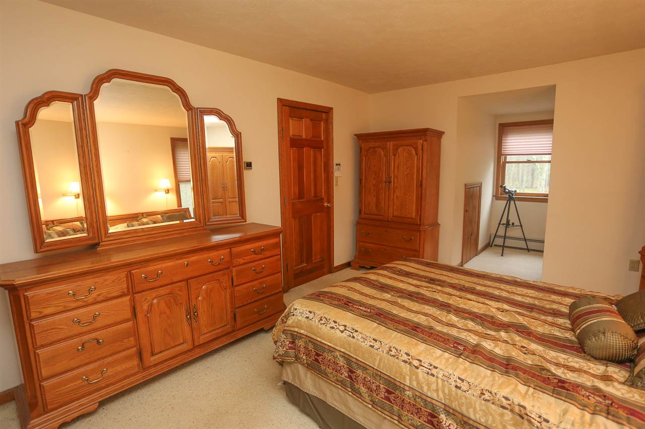 453 Pingree Hill Road Auburn, NH 03032 - Photo 29 of 37 Gallery Image 29