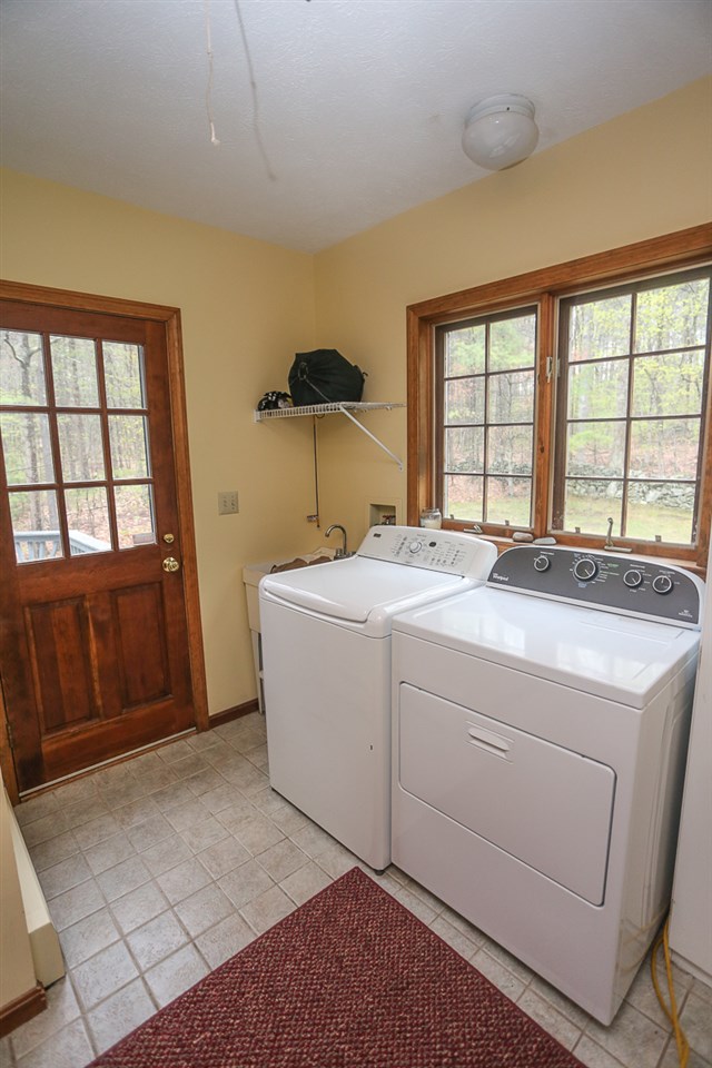 453 Pingree Hill Road Auburn, NH 03032 - Photo 31 of 37 Gallery Image 31