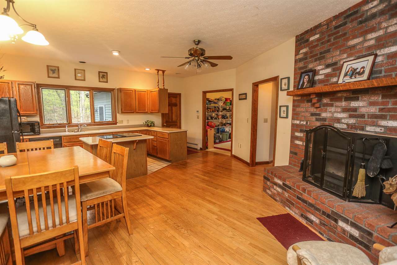 453 Pingree Hill Road Auburn, NH 03032 - Photo 8 of 37 Gallery Image 8
