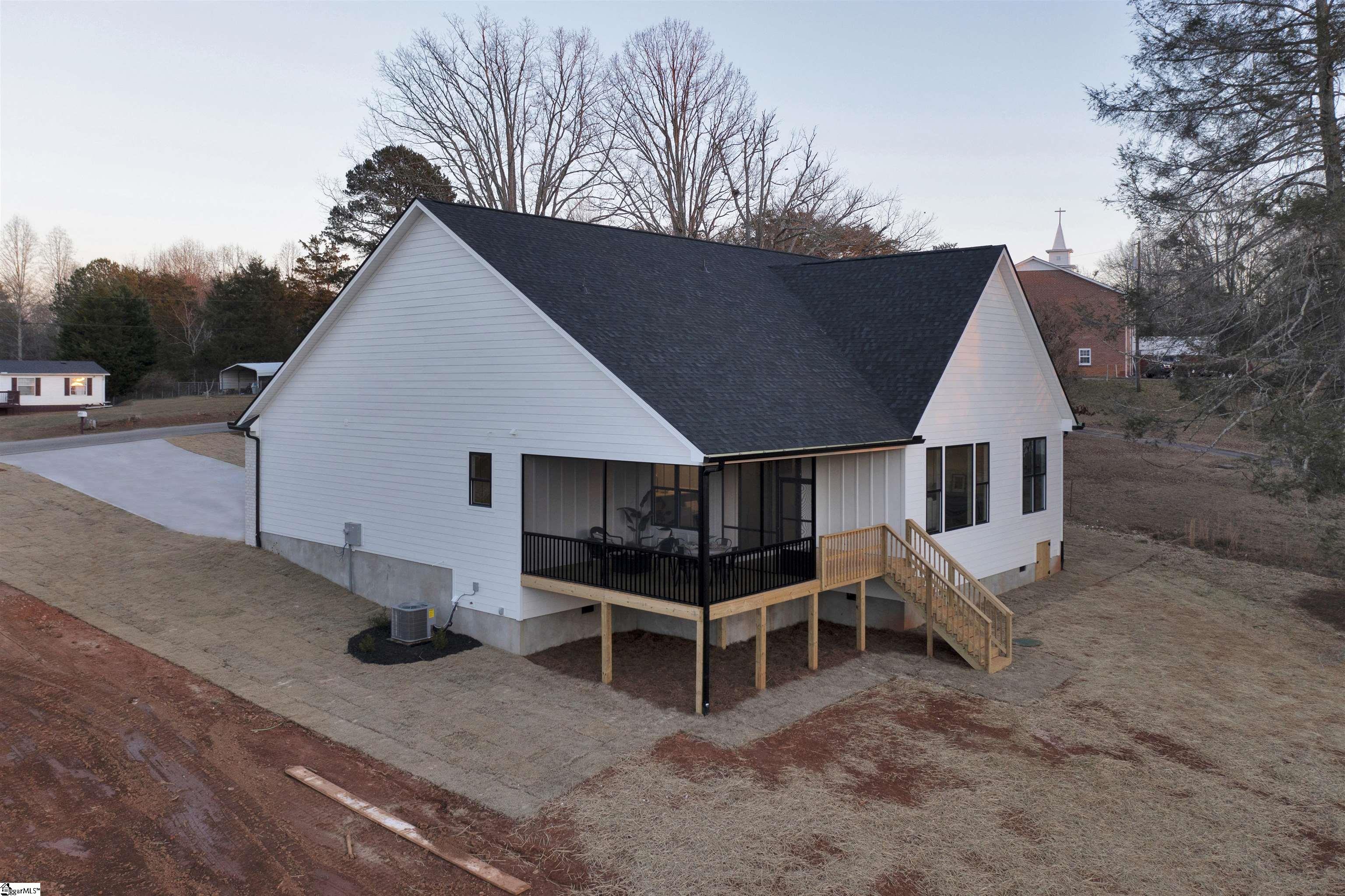 191 Pleasant Retreat Road Travelers Rest, SC 29690 - Photo 30 of 34
