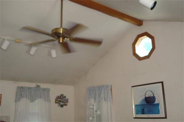 23 Griffin Road Peabody, MA 01960 - Photo 11 of 20 Gallery Image 11