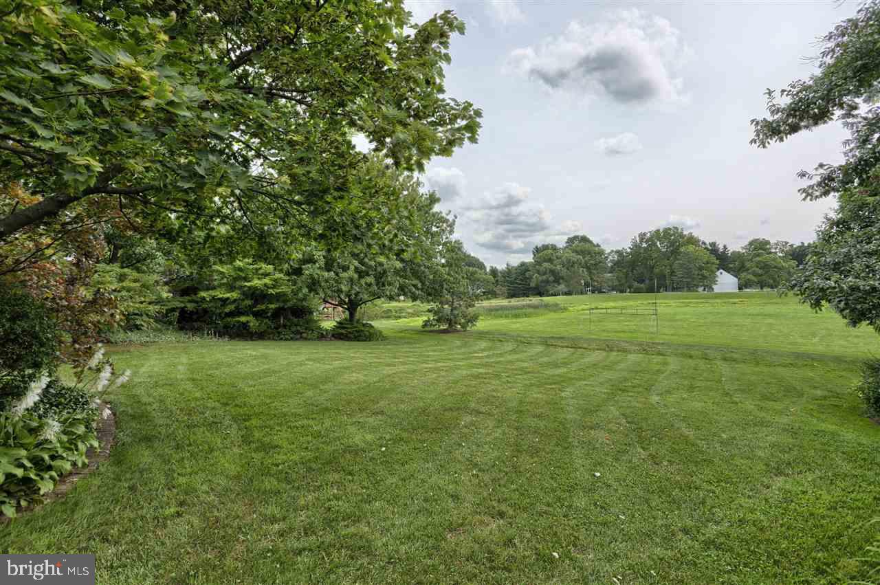 360 Vesper Road Hershey, PA 17033 - Photo 24 of 25