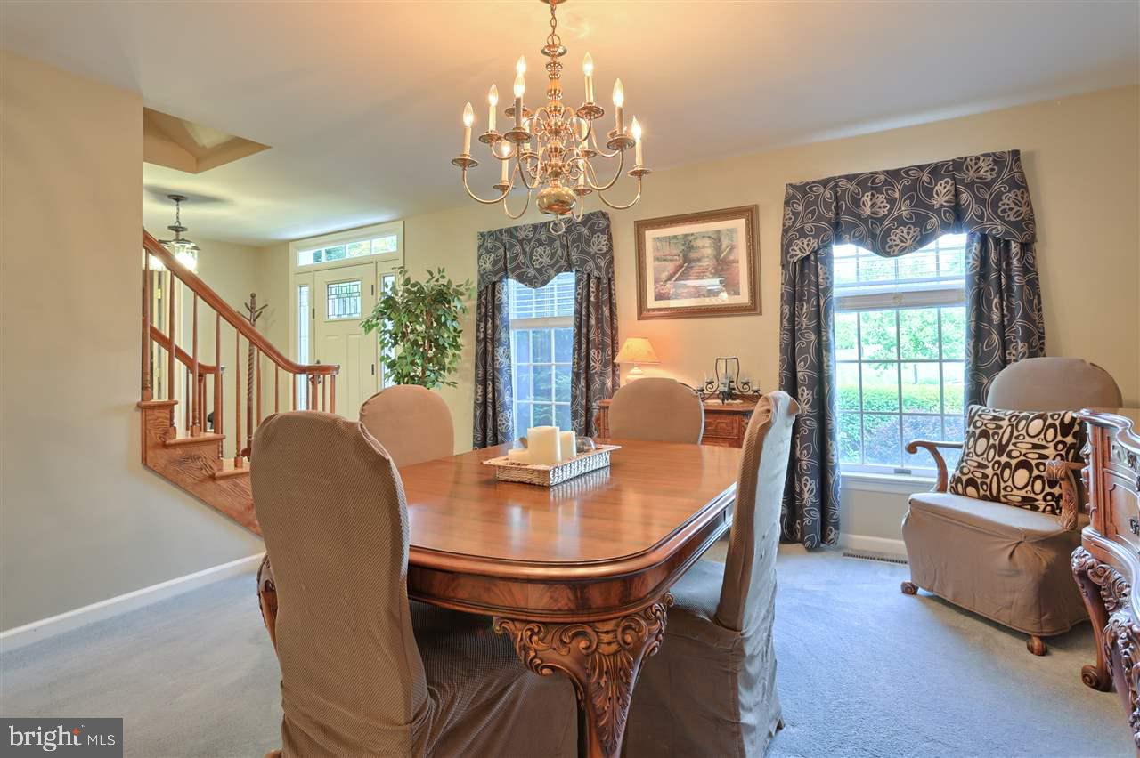 360 Vesper Road Hershey, PA 17033 - Photo 4 of 25