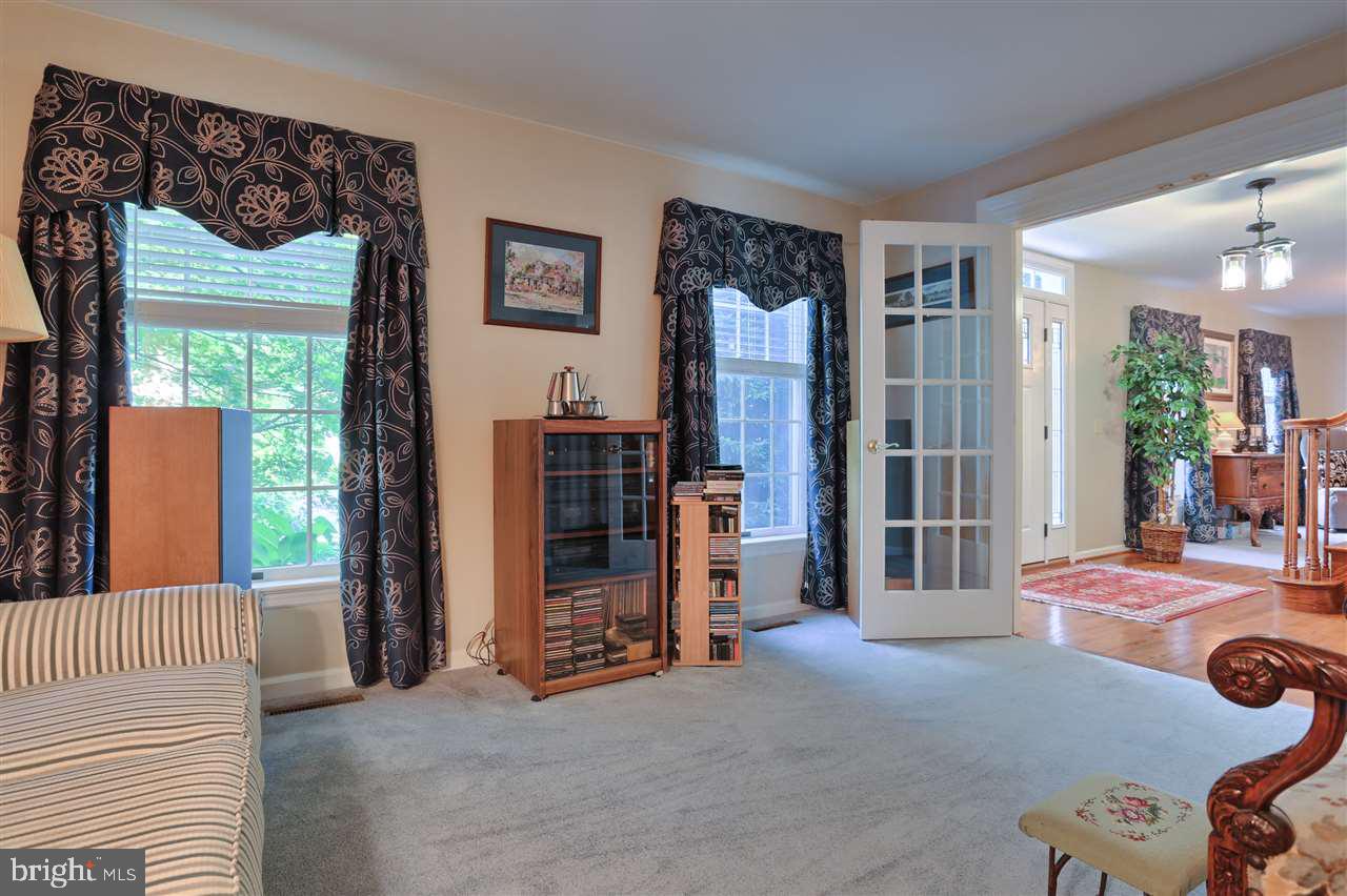 360 Vesper Road Hershey, PA 17033 - Photo 6 of 25