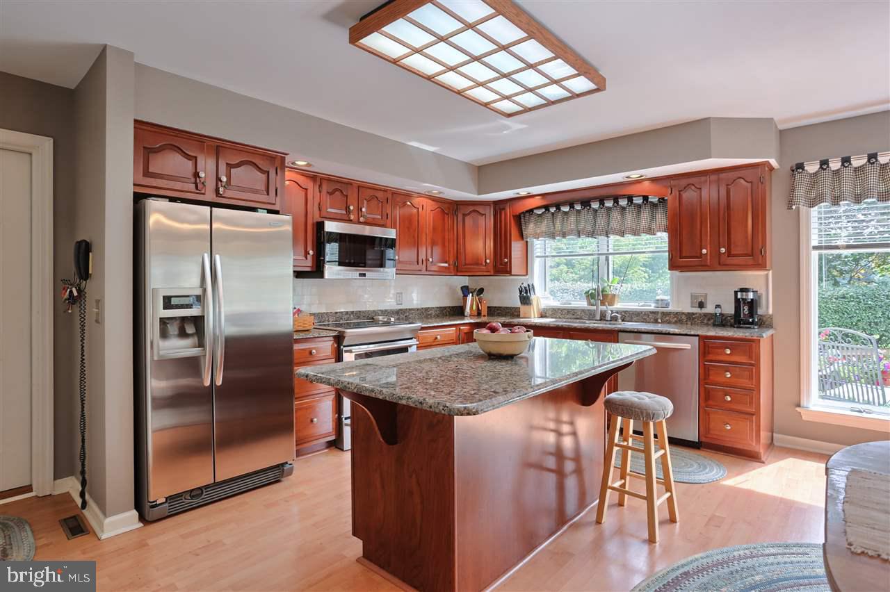 360 Vesper Road Hershey, PA 17033 - Photo 10 of 25