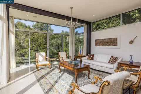 $3,625,000 | 2 Crane Court, Orinda, CA 94563