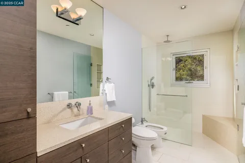 $3,625,000 | 2 Crane Court, Orinda, CA 94563