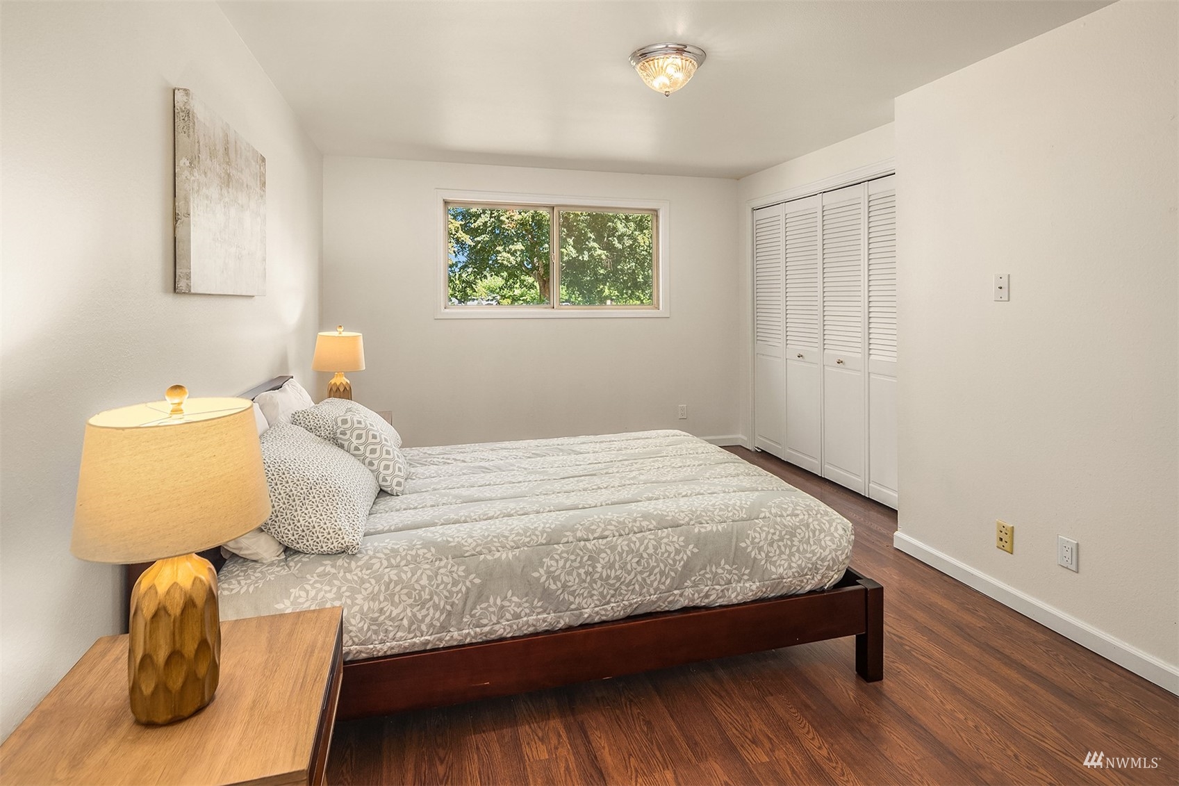8118 185th Street Southwest Edmonds, WA 98026 - Photo 18 of 31 Gallery Image 18