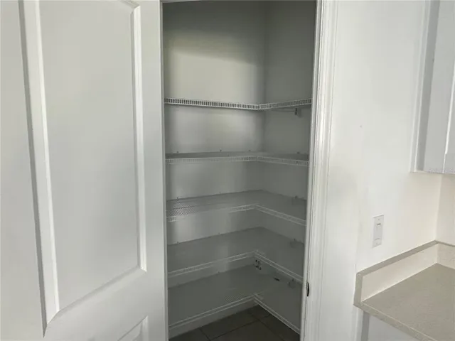 $2,000 | 2946 Canary Avenue, Davenport, FL 33837