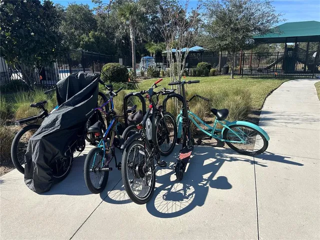 $2,000 | 2946 Canary Avenue, Davenport, FL 33837