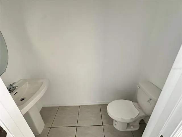 $2,000 | 2946 Canary Avenue, Davenport, FL 33837