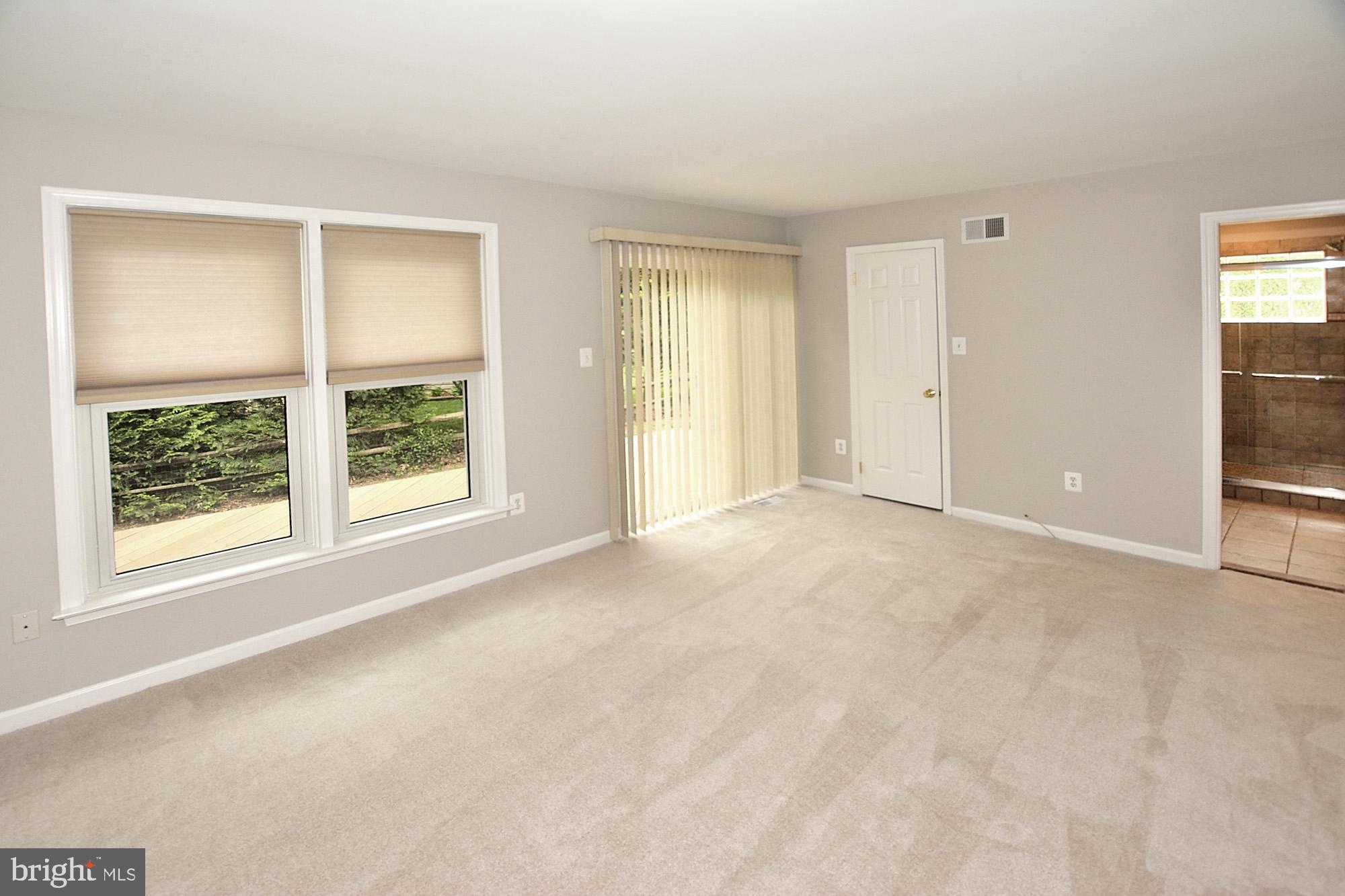 5029 Pheasant Ridge Road Fairfax, VA 22030 - Photo 24 of 40 Gallery Image 24