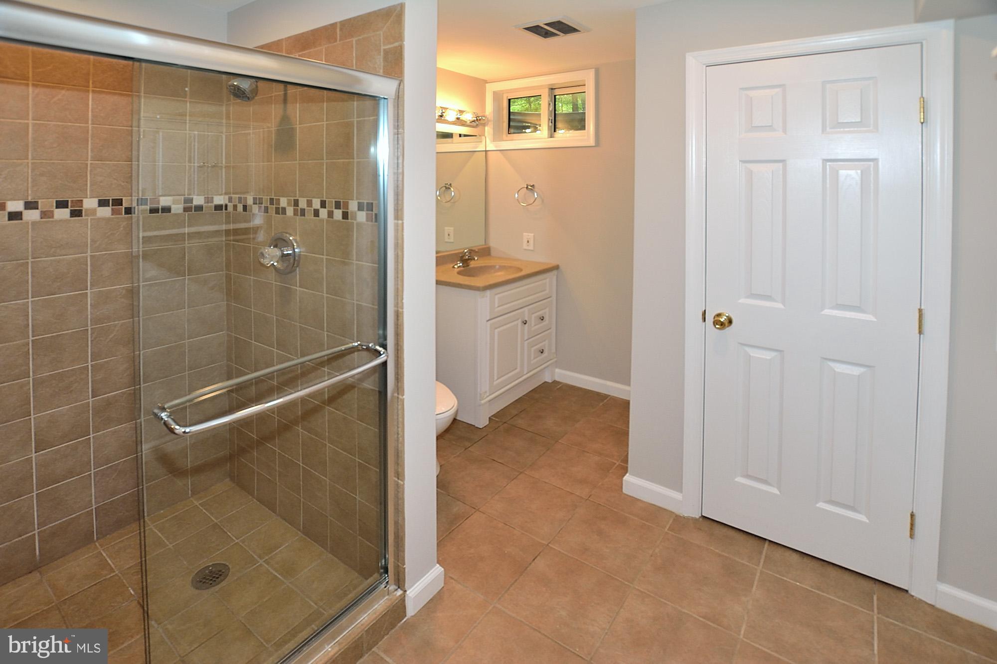 5029 Pheasant Ridge Road Fairfax, VA 22030 - Photo 29 of 40 Gallery Image 29