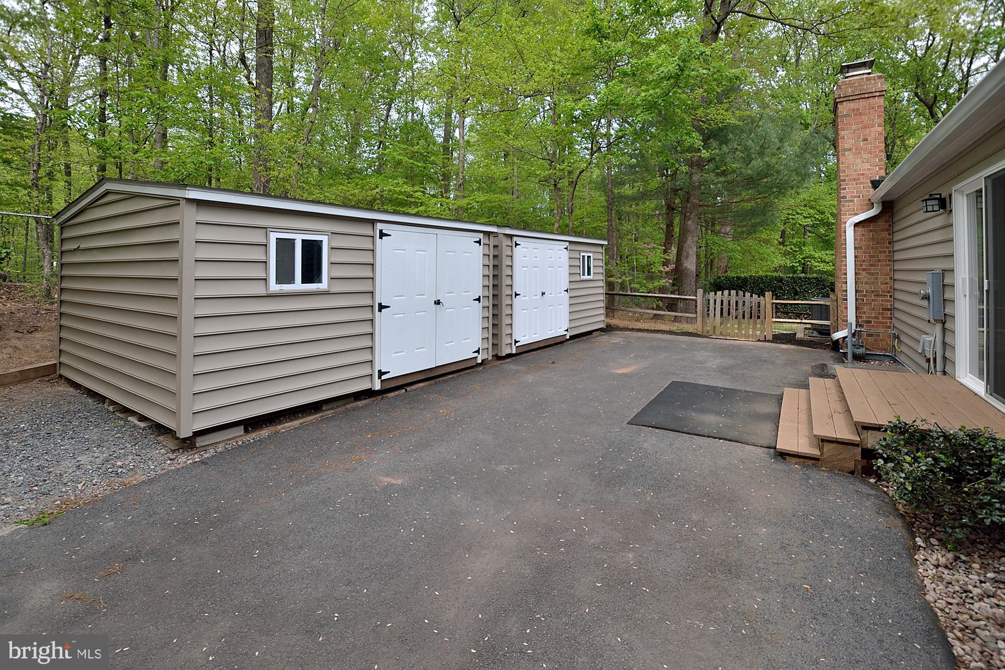 5029 Pheasant Ridge Road Fairfax, VA 22030 - Photo 34 of 40 Gallery Image 34