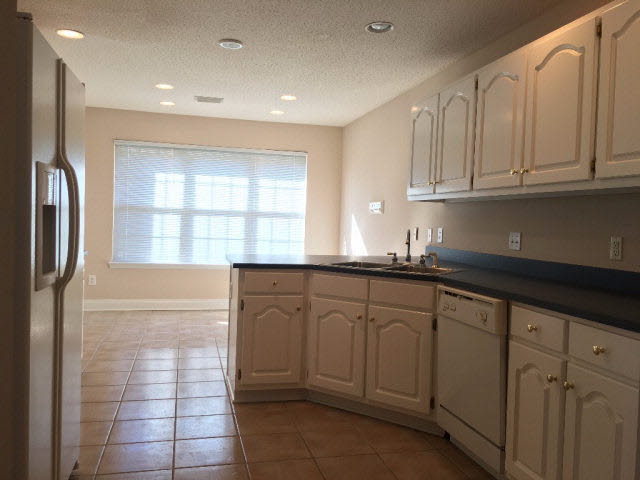 10317 Eleanor Court Fairhope, AL 36532 - Photo 8 of 33