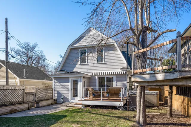 $4,000 | 2168 1st Street, White Bear Lake, MN 55110