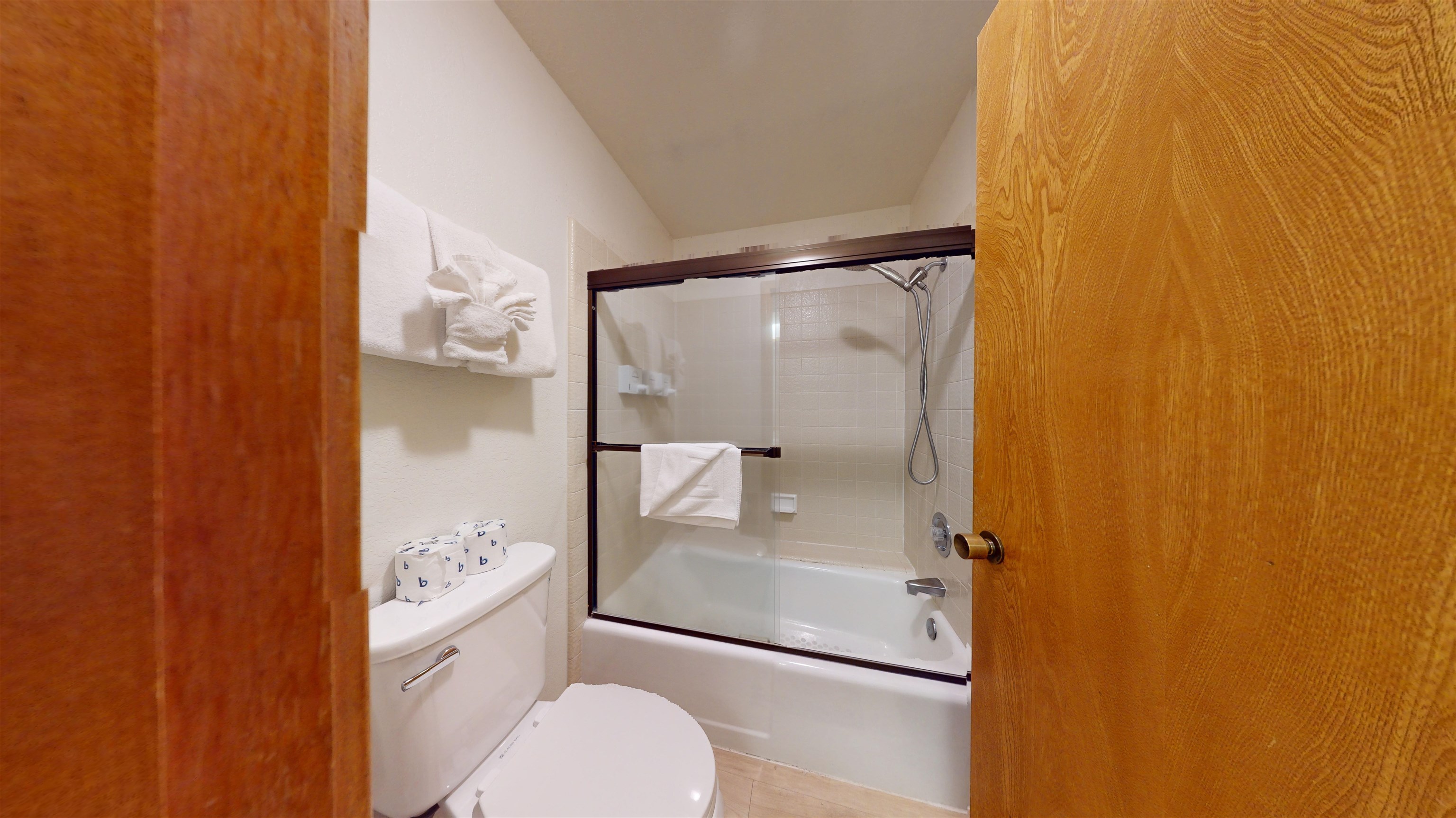 469 Snowcreek Road, Unit 469 Mammoth Lakes, CA 93546 - Photo 11 of 24