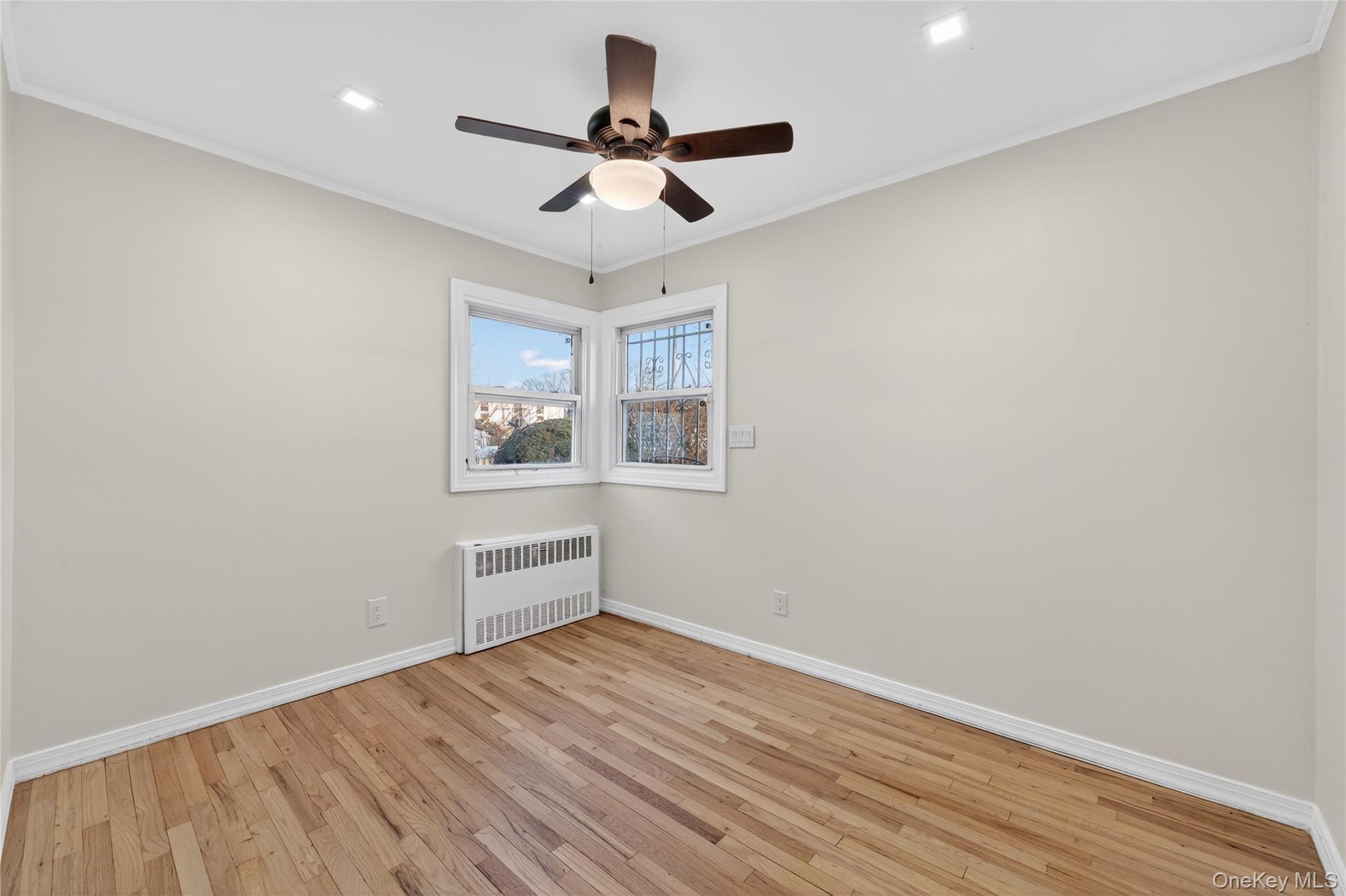 249-30 147th Road Queens, NY 11422 - Photo 20 of 38