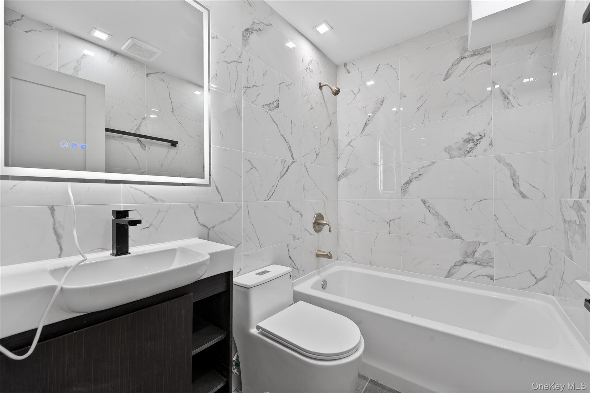 249-30 147th Road Queens, NY 11422 - Photo 22 of 38