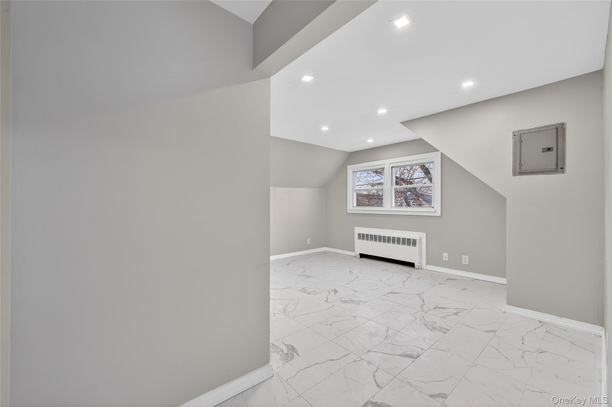 249-30 147th Road Queens, NY 11422 - Photo 23 of 38