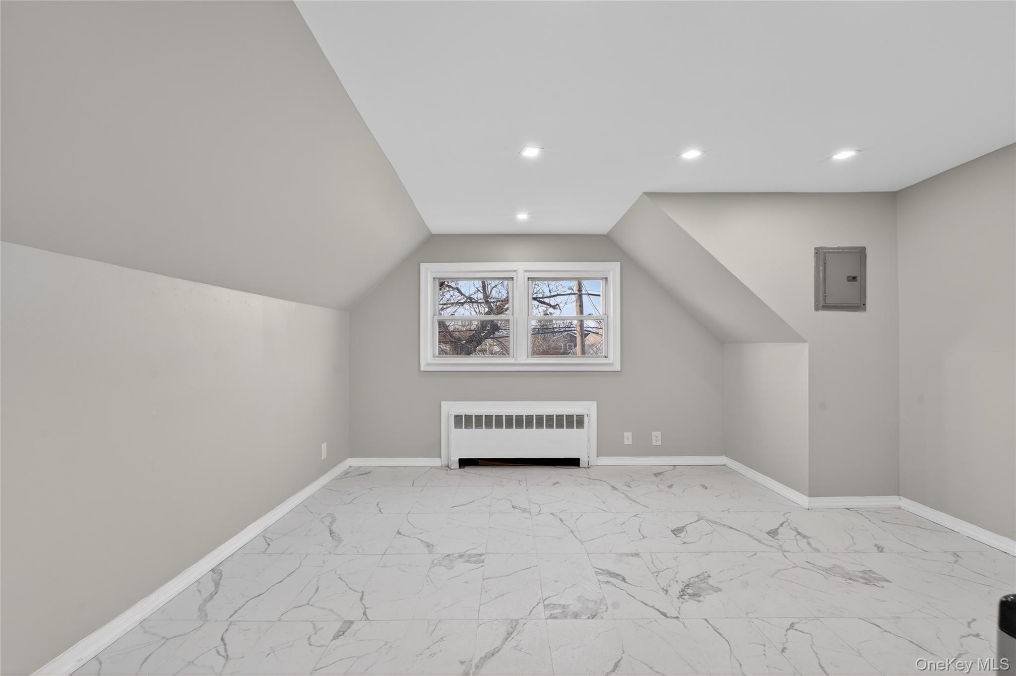 249-30 147th Road Queens, NY 11422 - Photo 27 of 38