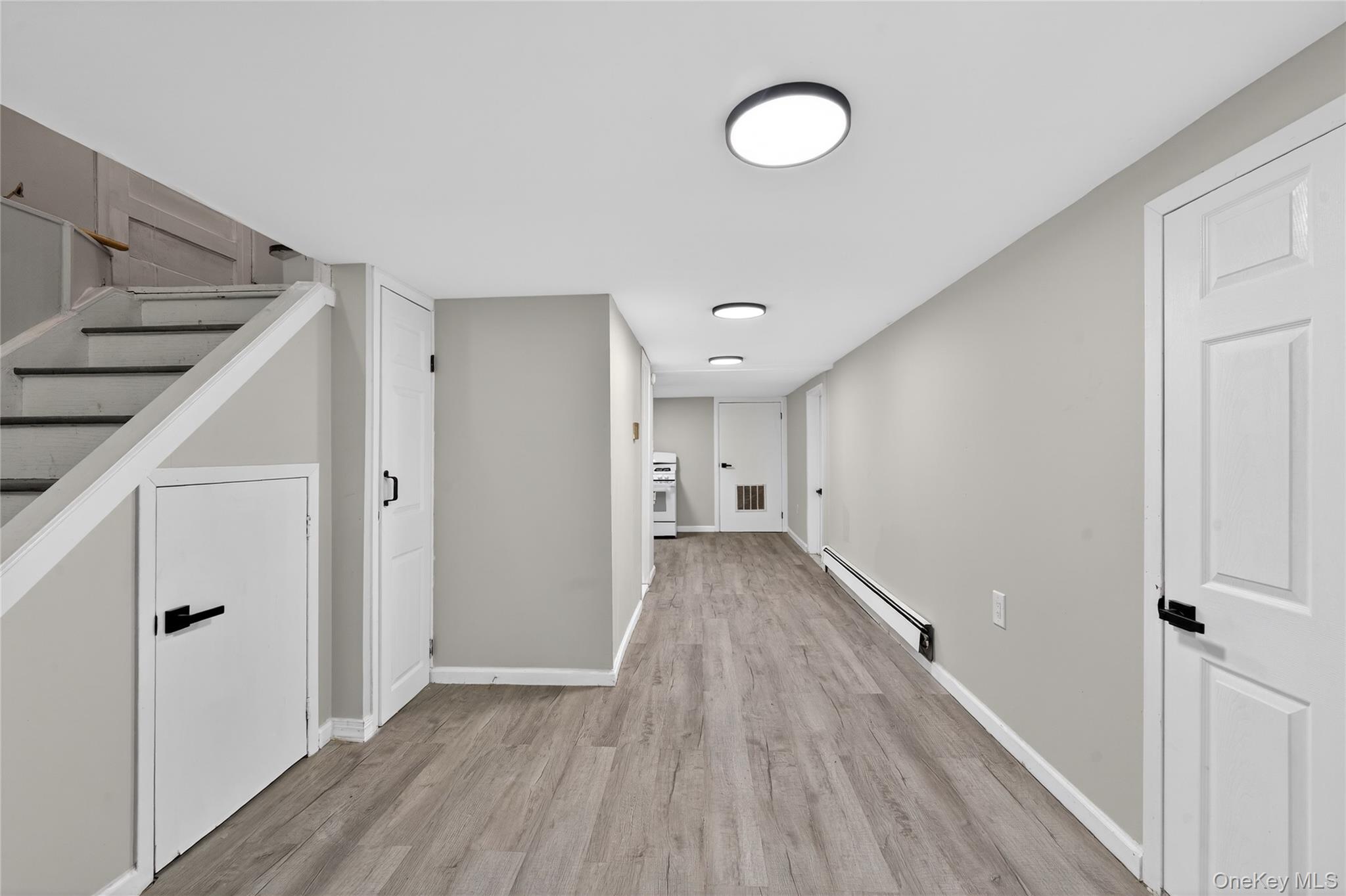 249-30 147th Road Queens, NY 11422 - Photo 30 of 38