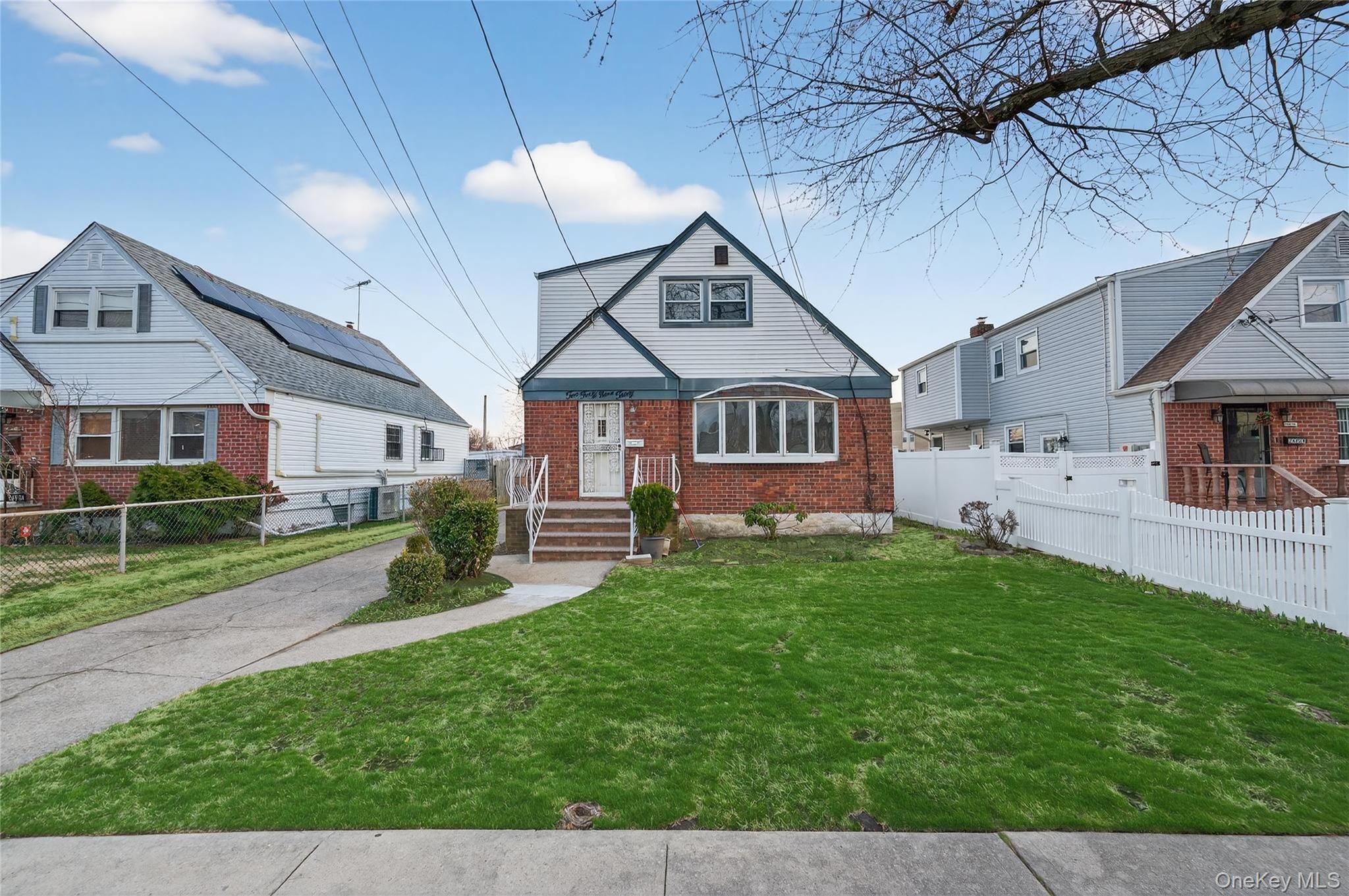 249-30 147th Road Queens, NY 11422 - Photo 3 of 38