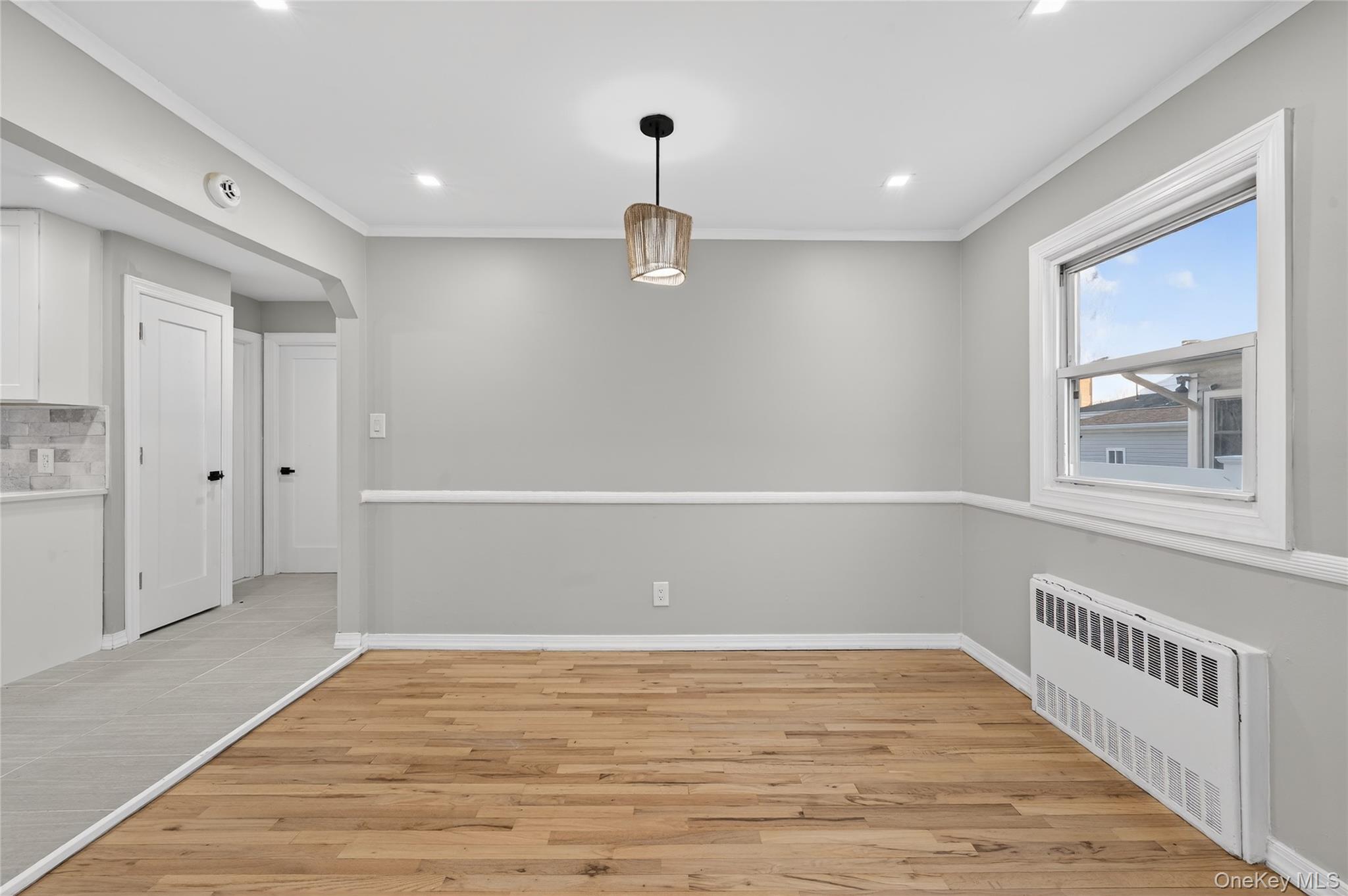 249-30 147th Road Queens, NY 11422 - Photo 10 of 38