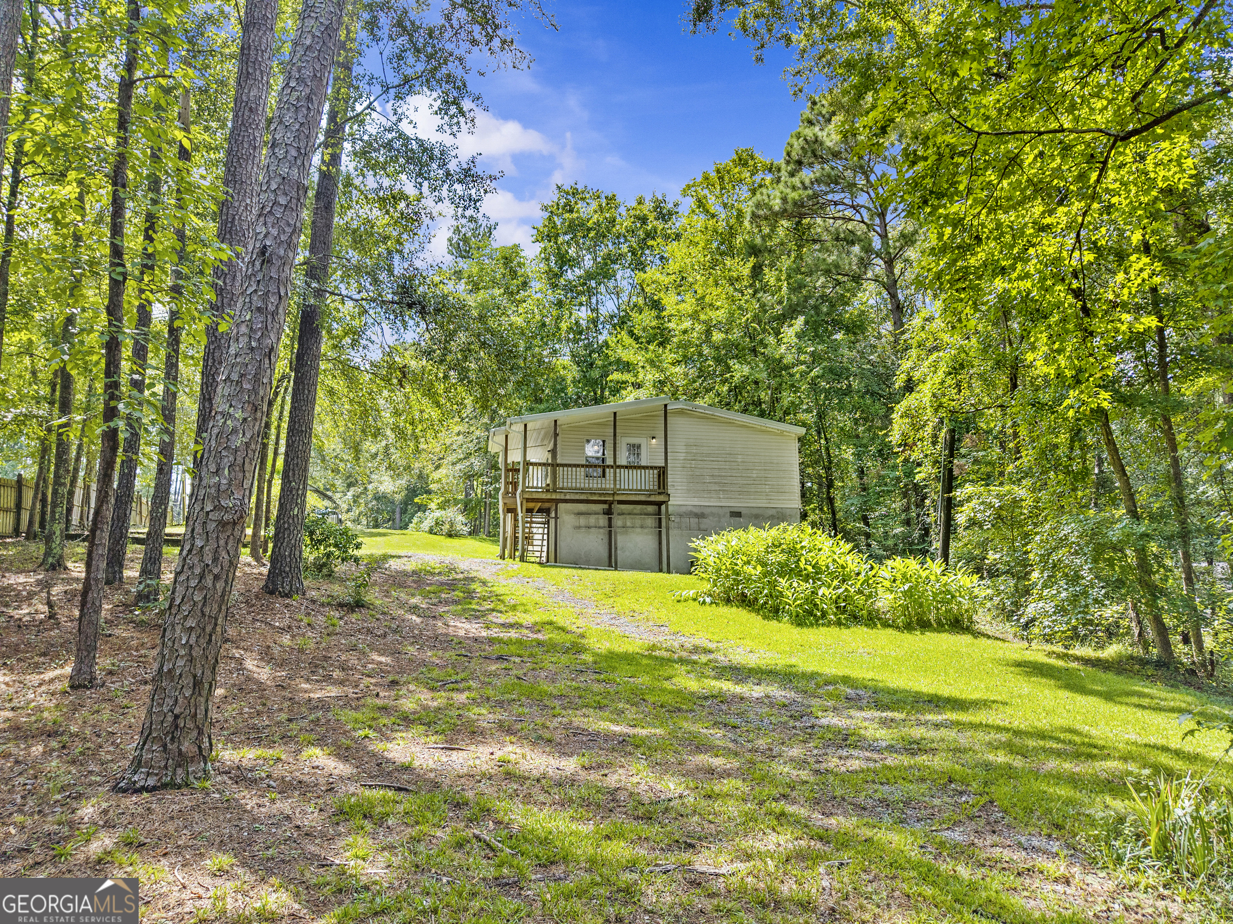 524 South Steel Bridge Road Eatonton, GA 31024 - Photo 39 of 51