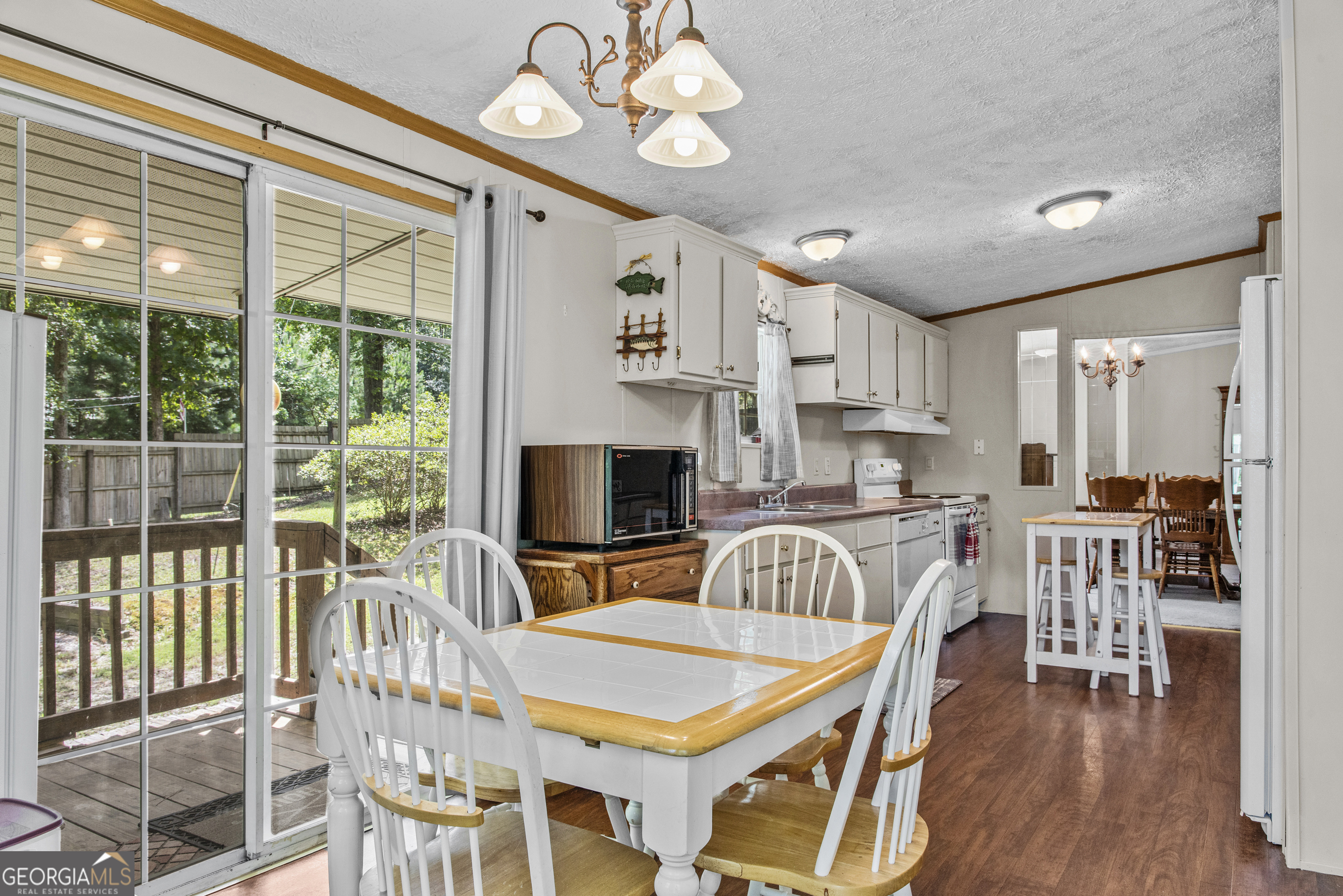 524 South Steel Bridge Road Eatonton, GA 31024 - Photo 4 of 51