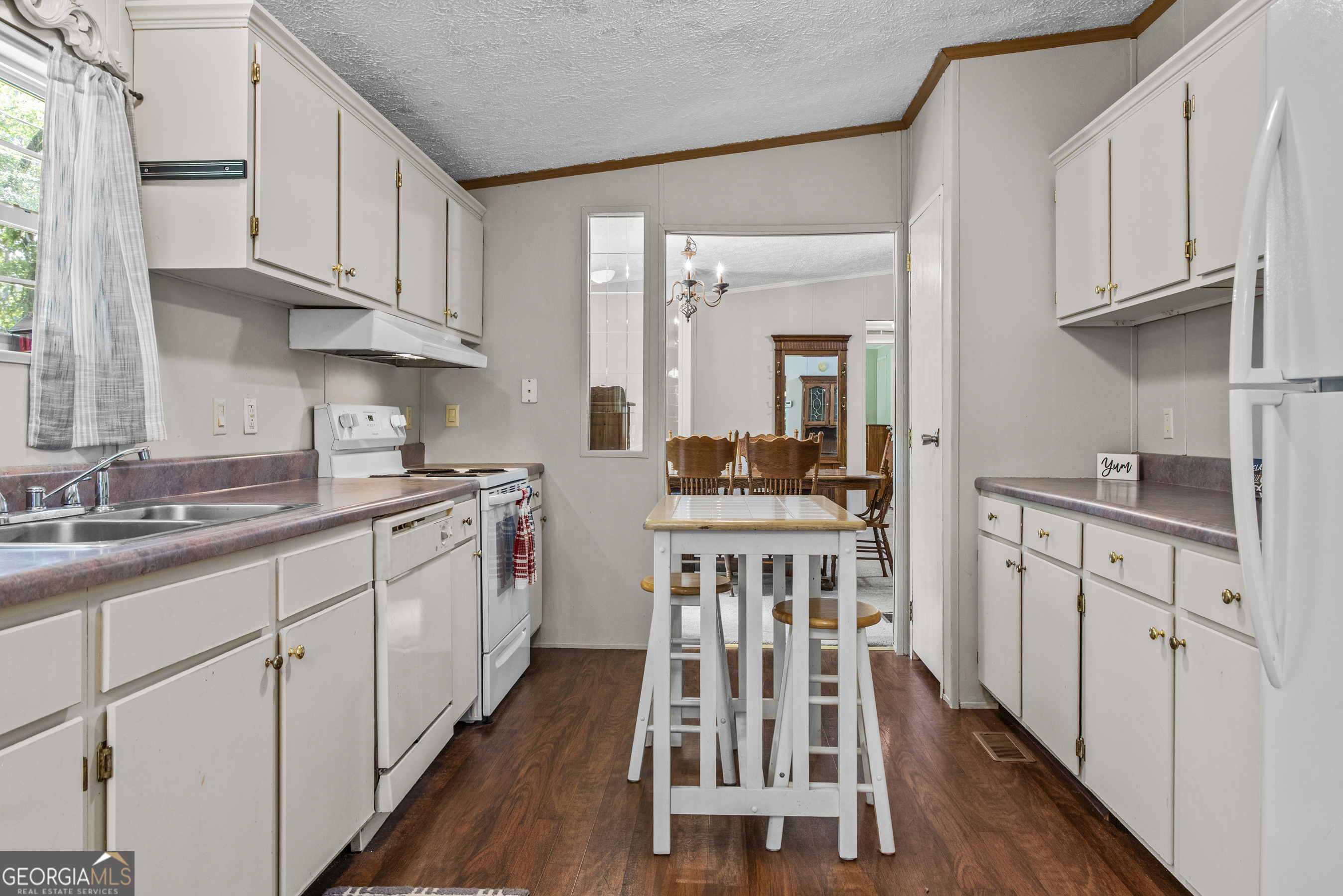 524 South Steel Bridge Road Eatonton, GA 31024 - Photo 6 of 51