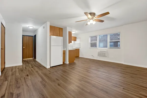 $1,250 | 4747 19th Street, Unit 505, Cicero, IL 60804