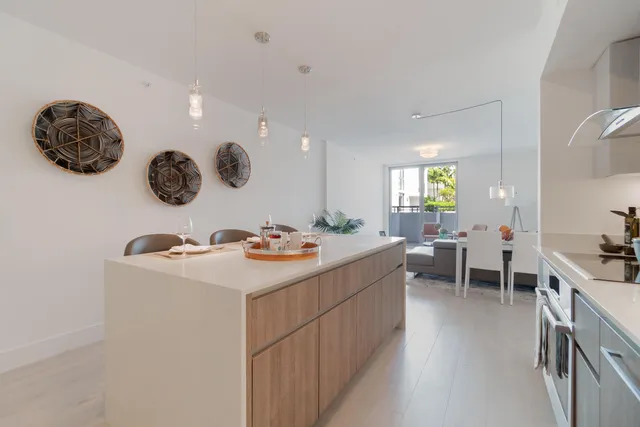 $12,000 | 111 Southeast 1st Avenue, Unit 309, Delray Beach, FL 33444