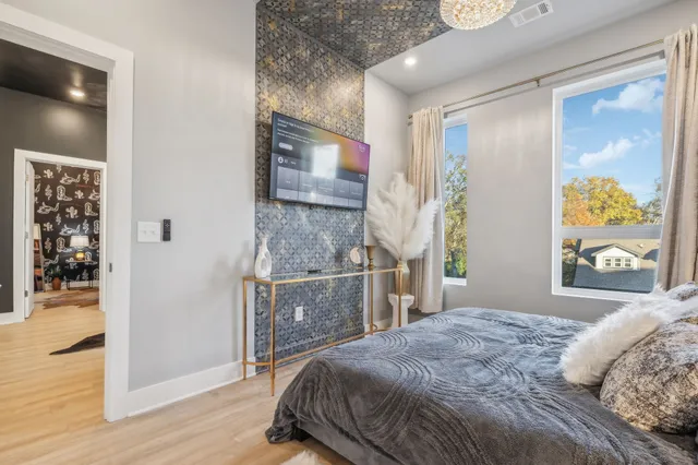 $2,500 | 1310 Lischey Avenue, Unit 306, Nashville, TN 37207